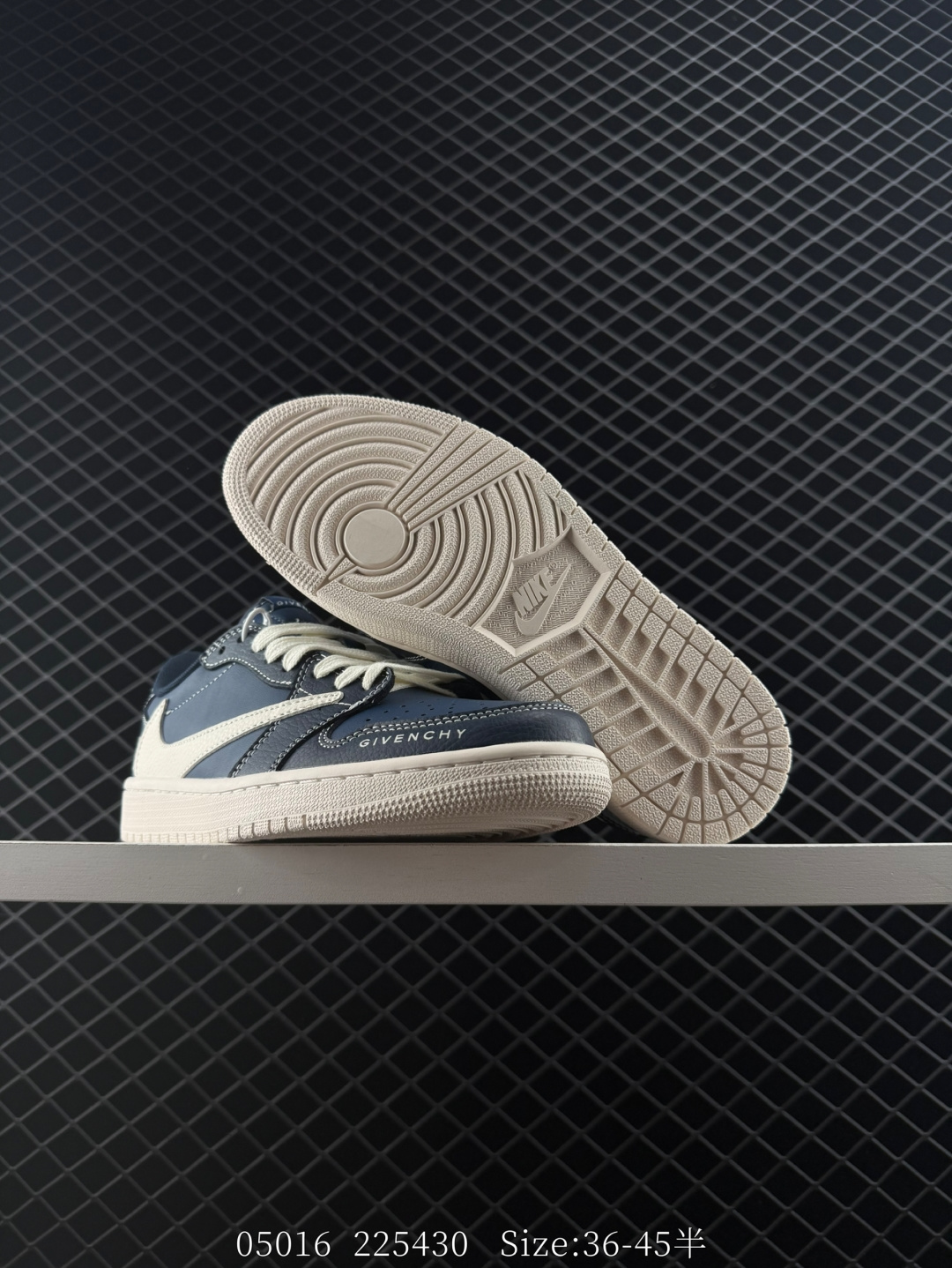 Travis Scott x Air Jordan 1 ” Reverse Mocha “